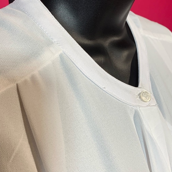 White sleeveless ruffle front blouse - Picture 2 of 8